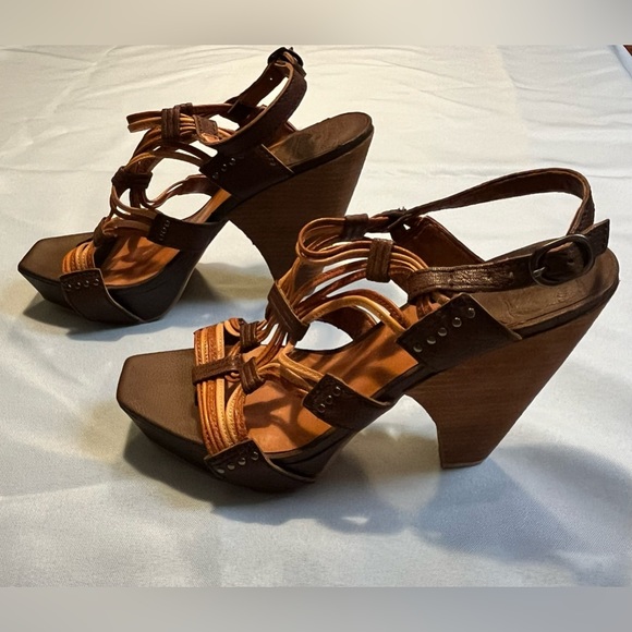 Lucky Brand Rana Brown Leather Chunky Heel size 9 - Picture 4 of 8